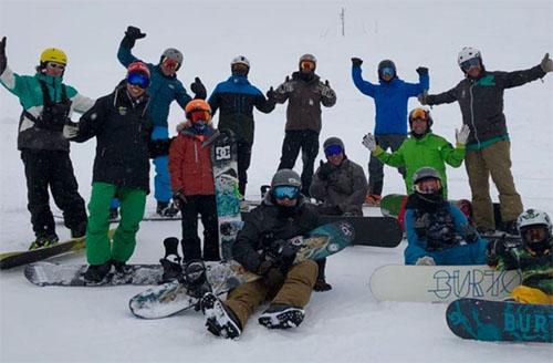 Primeira Clínica de Snowboard Brasileira da história / Foto: CBDN